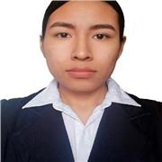 Profesora del comunicación brinda clases a todas edades